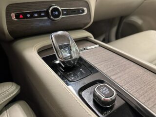 Volvo XC90 B5 AWD Inscription Drag 360° Massage H/K Pvärm Pano SoV – bild 21