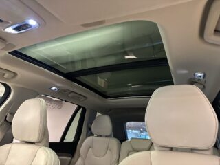 Volvo XC90 B5 AWD Inscription Drag 360° Massage H/K Pvärm Pano SoV – bild 17