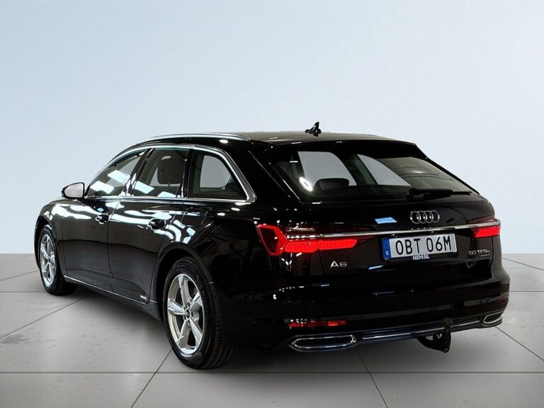 Audi A6 Avant 50 TFSI e Quattro S Tronic Drag Cockpit MOMS S&V