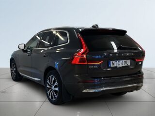 Volvo XC60 Recharge T6 AWD H/K Pano Drag Kamera Pvärm 18,8 kWh SoV – bild 5