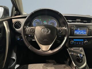 Toyota Auris Hybrid e-CVT Kamera 1 ägare Mvärm Kamkedja S/V-hjul – bild 9