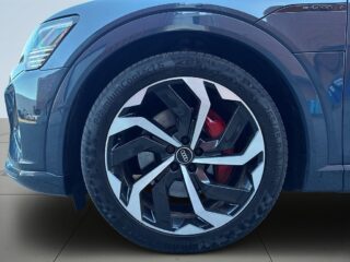 Audi Q8 55 e-tron quattro Pano/B&O/Drag/360/SoV/Massage – bild 14
