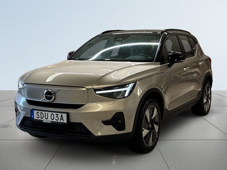 Volvo XC40 Recharge Twin Plus Drag Kamera Navi CarPlay Värmare S&V