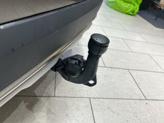 Audi A4 allroad quattro 40 TDI Drag Dvärme Navi S&V-däck Rvärme – bild 17