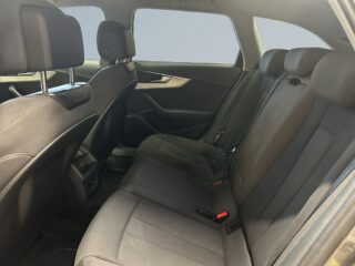Audi A4 allroad quattro 40 TDI Drag Dvärme Navi S&V-däck Rvärme – bild 13