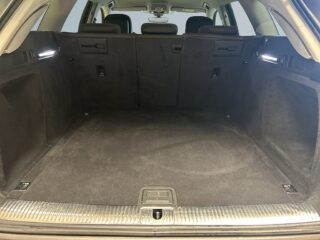 Audi A4 allroad quattro 40 TDI Drag Dvärme Navi S&V-däck Rvärme – bild 12