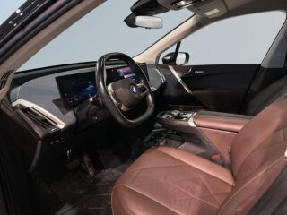 BMW iX xDrive50 Sport Package Drag H/K Pano 360° Hud SoV MOMS – bild 7