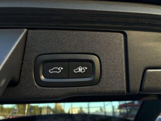 Volvo XC60 B5 AWD R-Design/Kamera/360-kamera/SoV/ MotorV – bild 6