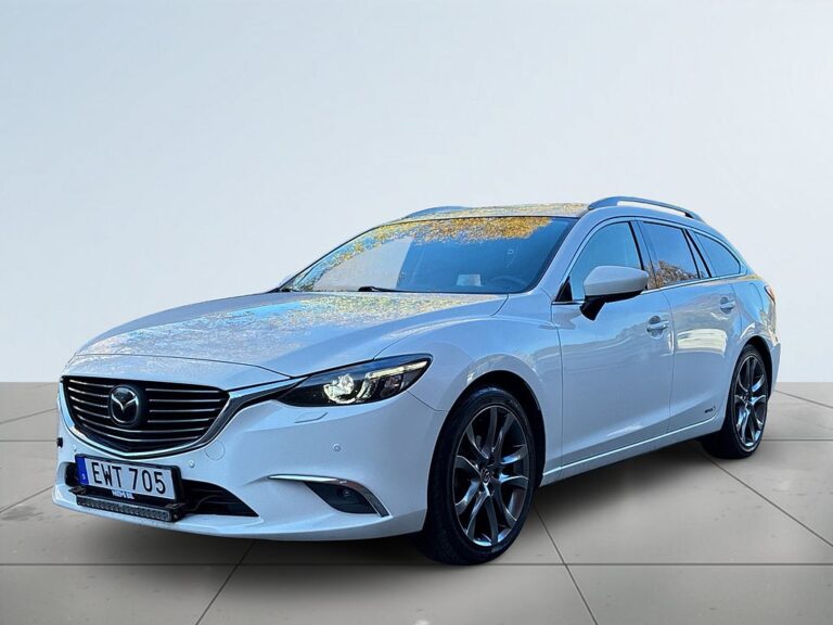 Mazda 6  SKYACTIV-D AWD Drag/BOSE/HuD/SoV-Däck/Elstol/Navi
