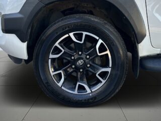 Toyota Hilux Dubbelhytt 2.8 AWD Invincible MOMS/Kåpa/MoK/JBL/SoV – bild 14