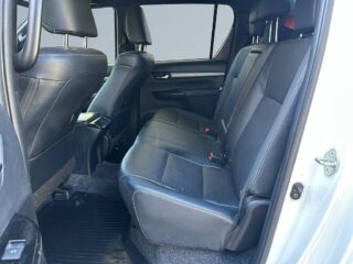 Toyota Hilux Dubbelhytt 2.8 AWD Invincible MOMS/Kåpa/MoK/JBL/SoV – bild 13