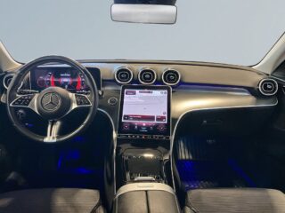 Mercedes-Benz C 300 T e Aut Avantgarde Värmare Kamera Psens MOMS S&V – bild 8