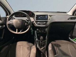Peugeot 208 5-dörrar 1.2 VTi Drag Kamrem Bytt Motorvärmare SoV – bild 8