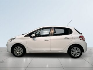 Peugeot 208 5-dörrar 1.2 VTi Drag Kamrem Bytt Motorvärmare SoV – bild 4