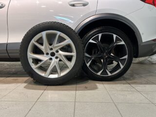 Cupra Formentor 2.0 TDI 4Drive Pvärm Drag GPS Kamera Beats S/V-hjul – bild 17