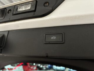 Cupra Formentor 2.0 TDI 4Drive Pvärm Drag GPS Kamera Beats S/V-hjul – bild 16