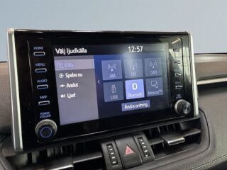 Toyota RAV4 Hybrid AWD-i E-CVT Executive S&V-hjul/Drag/Kamera/Skinn – bild 15