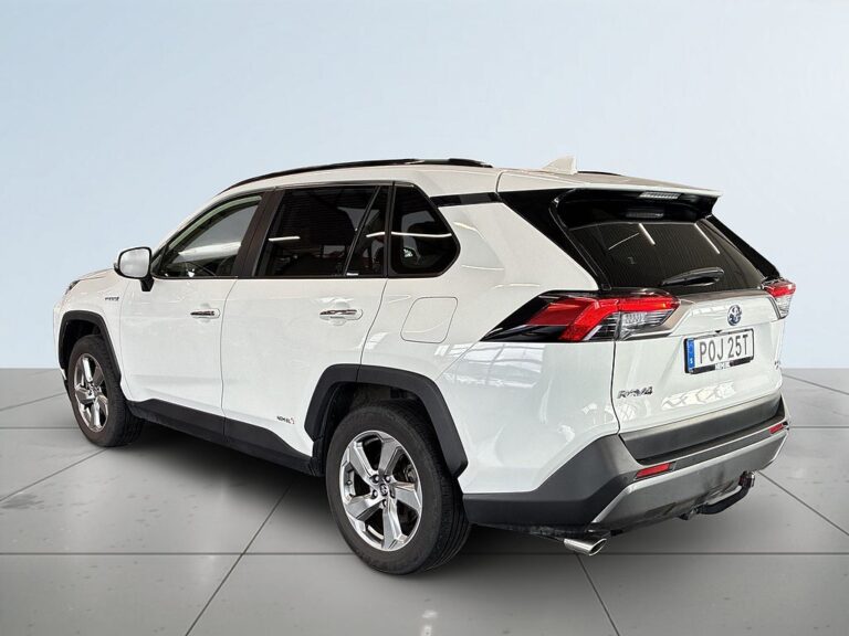 Toyota RAV4 Hybrid AWD-i E-CVT Executive S&V-hjul/Drag/Kamera/Skinn