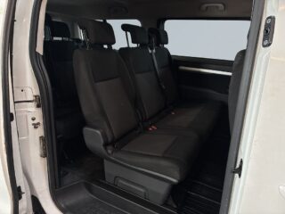 Toyota Proace Verso 1.5 D-4D S&V-Hjul/Mvärm/Psens/Adfarthållare/MOMS – bild 9