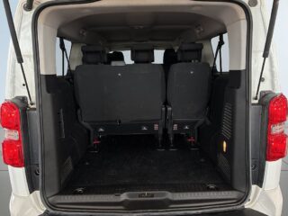 Toyota Proace Verso 1.5 D-4D S&V-Hjul/Mvärm/Psens/Adfarthållare/MOMS – bild 8