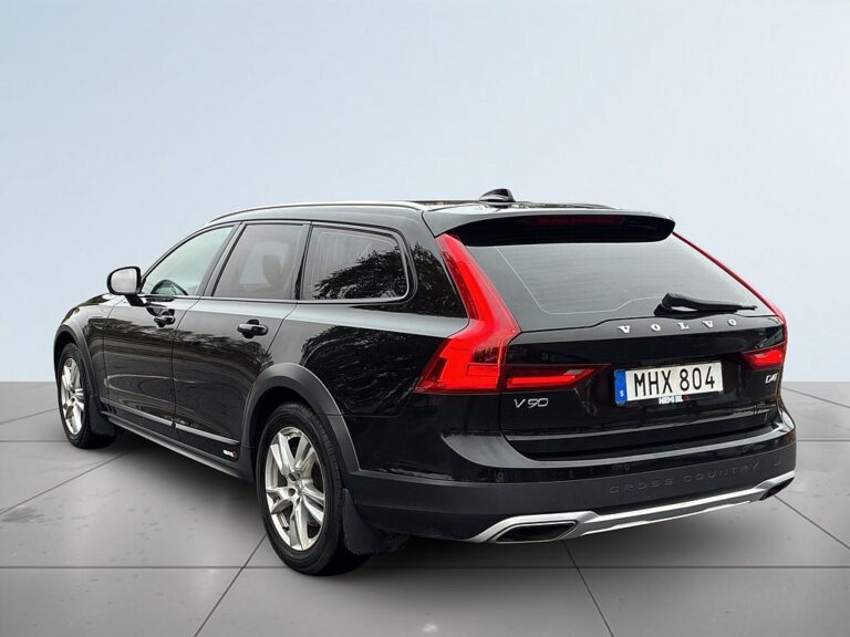 Volvo V90 Cross Country D4 AWD Geartronic Pro/Kamera/Nav/SoV-däck/MotorV
