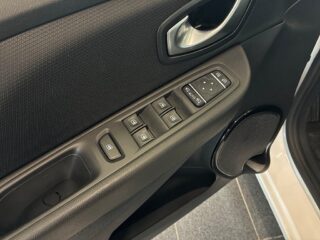Renault Clio 0.9 TCe Intens S&V-hjul/Psens/Navi/BT/Keyless – bild 18