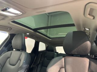Volvo XC60 Recharge T8 AWD Ultimate Dark Pano 360° H/K SoV MOMS – bild 17