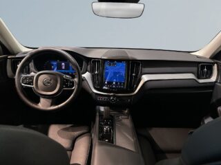 Volvo XC60 Recharge T8 AWD Ultimate Dark Pano 360° H/K SoV MOMS – bild 8