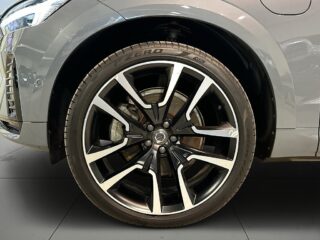 Volvo XC60 Recharge T8 AWD Ultimate Dark Pano 360° H/K SoV MOMS – bild 14
