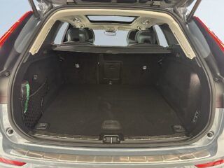Volvo XC60 Recharge T8 AWD Ultimate Dark Pano 360° H/K SoV MOMS – bild 12