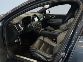 Volvo V60 B4 R-Design Backkamera/ H/K/ Helskinn/ VOC/Pvärm – bild 7