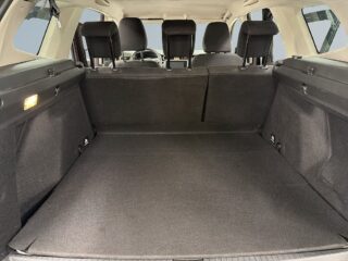 Dacia Duster 1.3 TCe GPF 4×4 S&V-Hjul/Drag/360Kamera/Navi/Ljusramp – bild 12
