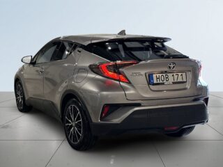 Toyota C-HR Hybrid CVT Executive JBL Kamera Mvärm Skinn SoV – bild 5