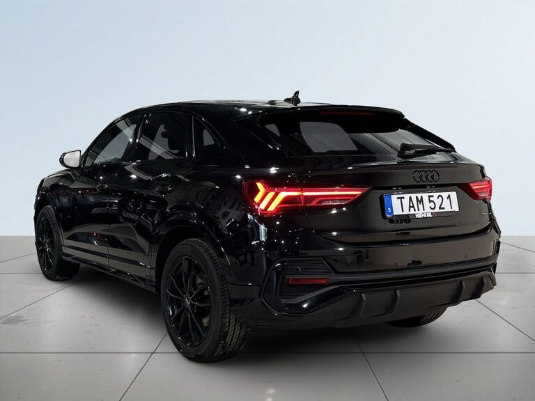 Audi Q3 Sportback 45 TFSI AWD S line Drag SONOS Pvärm SoV MOMS