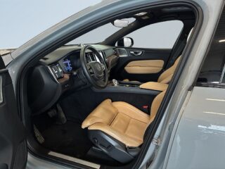 Volvo XC60 Recharge T6 AWD Plus Dark Edit S&V/Drag/360/Pano/MOMS – bild 7