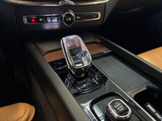 Volvo XC60 Recharge T6 AWD Plus Dark Edit S&V/Drag/360/Pano/MOMS – bild 21