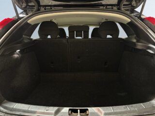 Volvo V40 T2 Business Drag Pvärm Psens Kamrem bytt SoV – bild 12