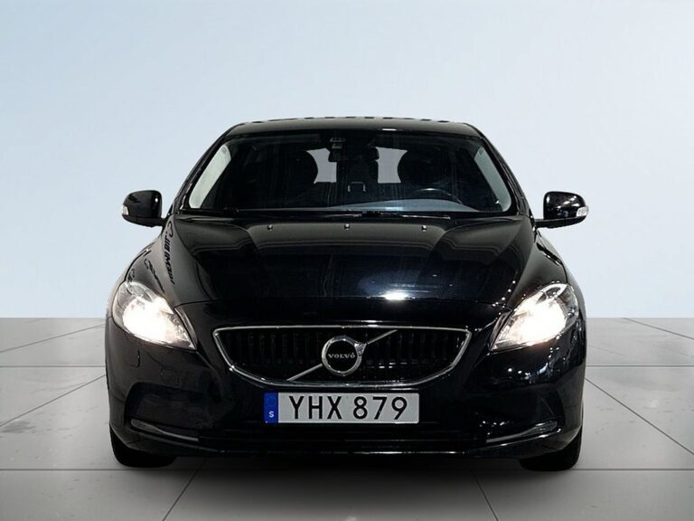 Volvo V40 T2 Business Drag Pvärm Psens Kamrem bytt SoV