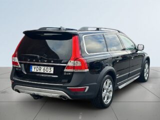 Volvo XC70 AWD Summum SoV-Däck/Drag/Elstol/Kamera/Psens/Skinn – bild 6