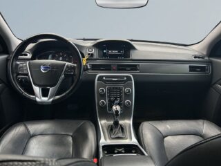 Volvo XC70 AWD Summum SoV-Däck/Drag/Elstol/Kamera/Psens/Skinn – bild 8
