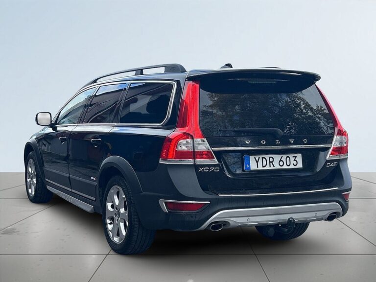 Volvo XC70 AWD Summum SoV-Däck/Drag/Elstol/Kamera/Psens/Skinn