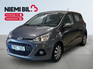 Hyundai i10 1.0 ComfortPlus Kamkedja Motorvärmare Rattvärme S&Vdäck – bild 1