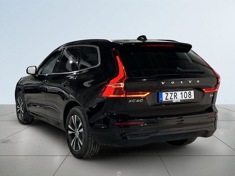 Volvo XC60 B4 Momentum Advanced Edt II Drag Dvärm Kamera GPS SoV