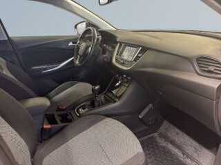 Opel Grandland X 1.2 Turbo Motorvärmare Rattvärme Farthållare S&V-däck – bild 10