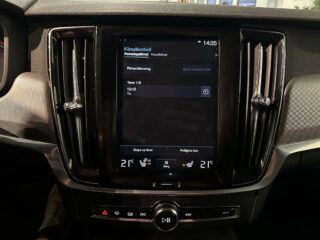 Volvo V90 Cross Country D4 AWD Advanced SE II Drag Dvärm 360° HuD H/K SoV – bild 21