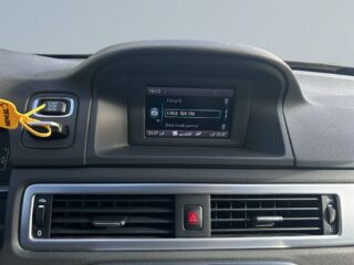 Volvo V70 D2 Your Momentum Drag/SoV-Däck/Rattvärm/Värmare – bild 15