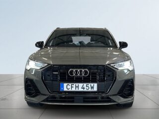 Audi Q3 45 TFSI quattro S line S&V/Pano/B&O/Drag/Pvärm/Cockpit – bild 2