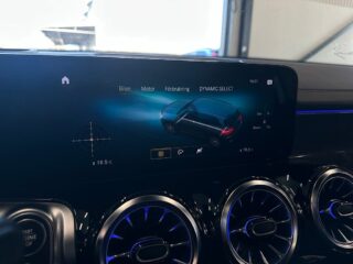 Mercedes-Benz GLB AMG 35 4MATIC 7-sits S&V/Pano/Drag/Burmester/HuD/360kam – bild 17