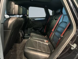 Porsche Macan GTS PDK 360hk Drag GPS Pano Skinn Psens S/V-hjul – bild 13