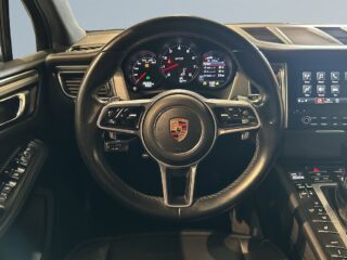 Porsche Macan GTS PDK 360hk Drag GPS Pano Skinn Psens S/V-hjul – bild 9